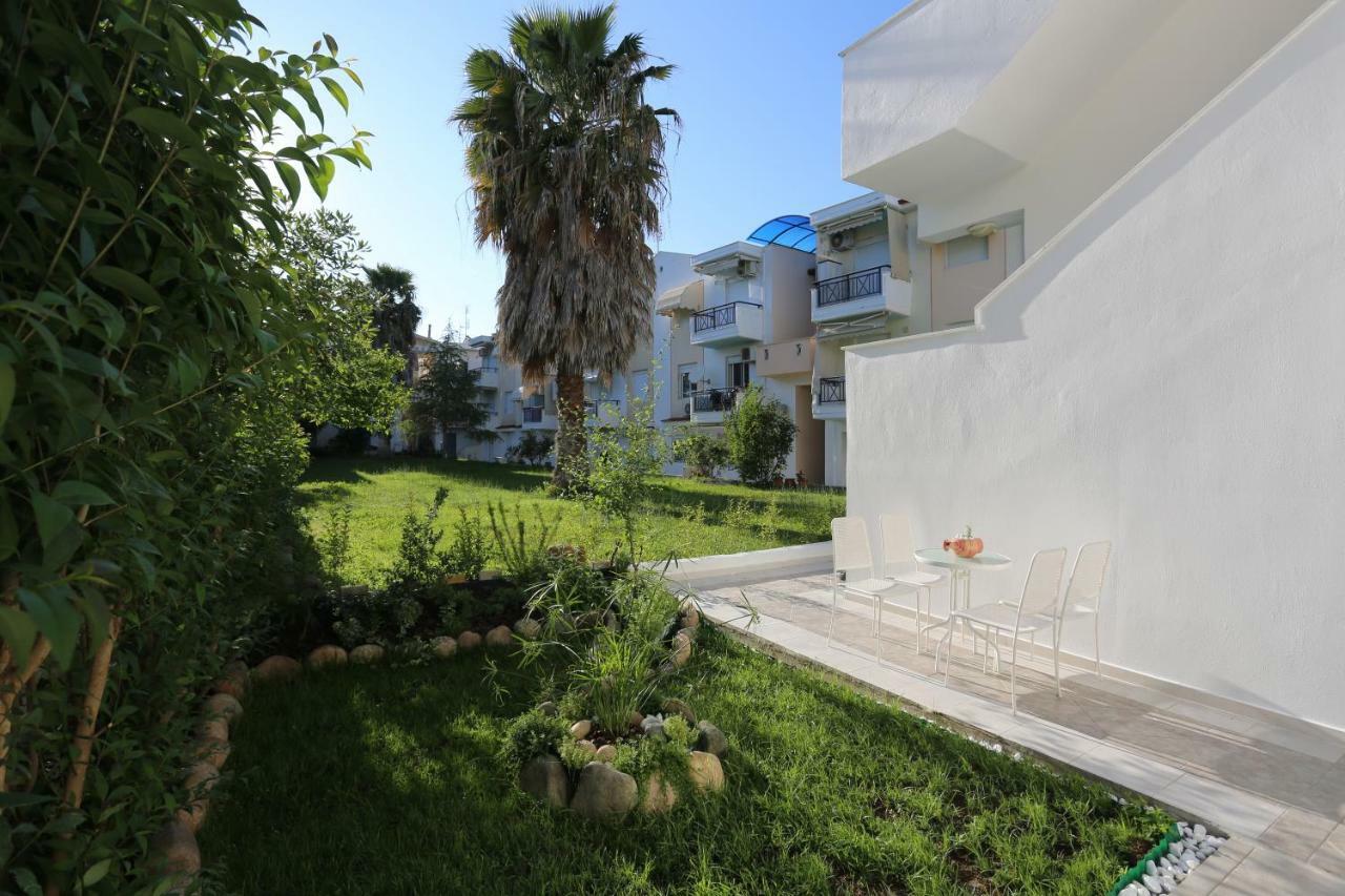 Kastoria Apartments Polychrono Exterior photo